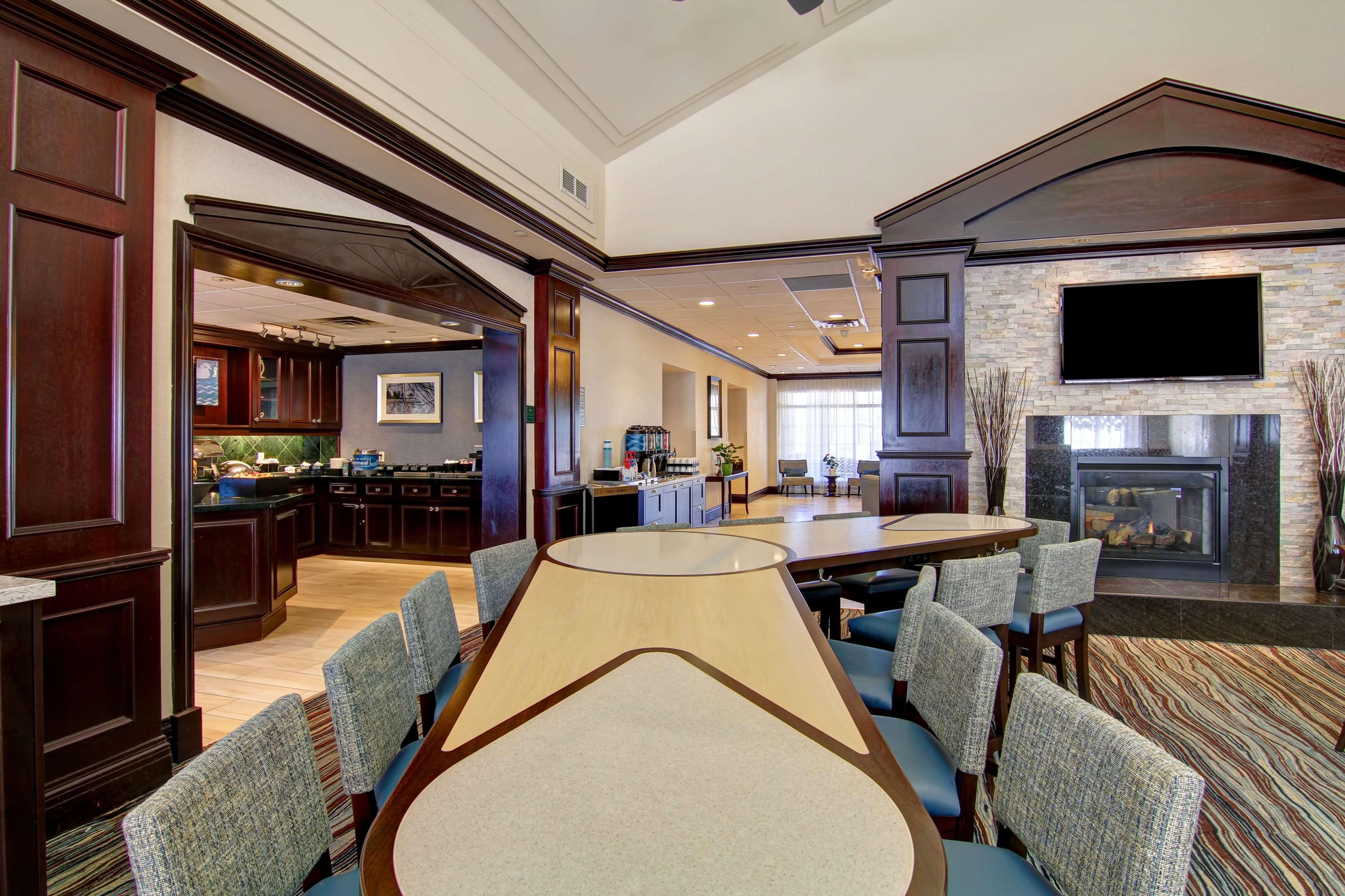 Homewood Suites By Hilton Toronto Миссиссага Экстерьер фото